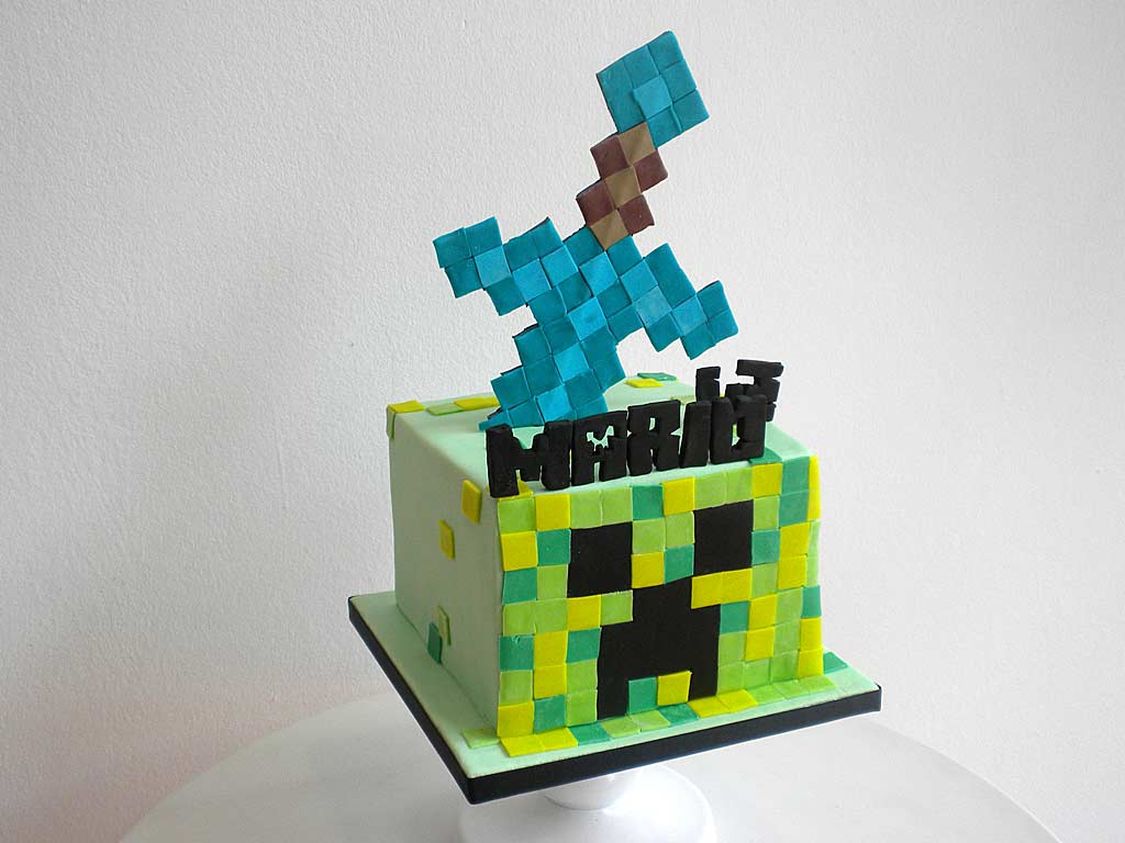 Tarta con fondant Minecraft