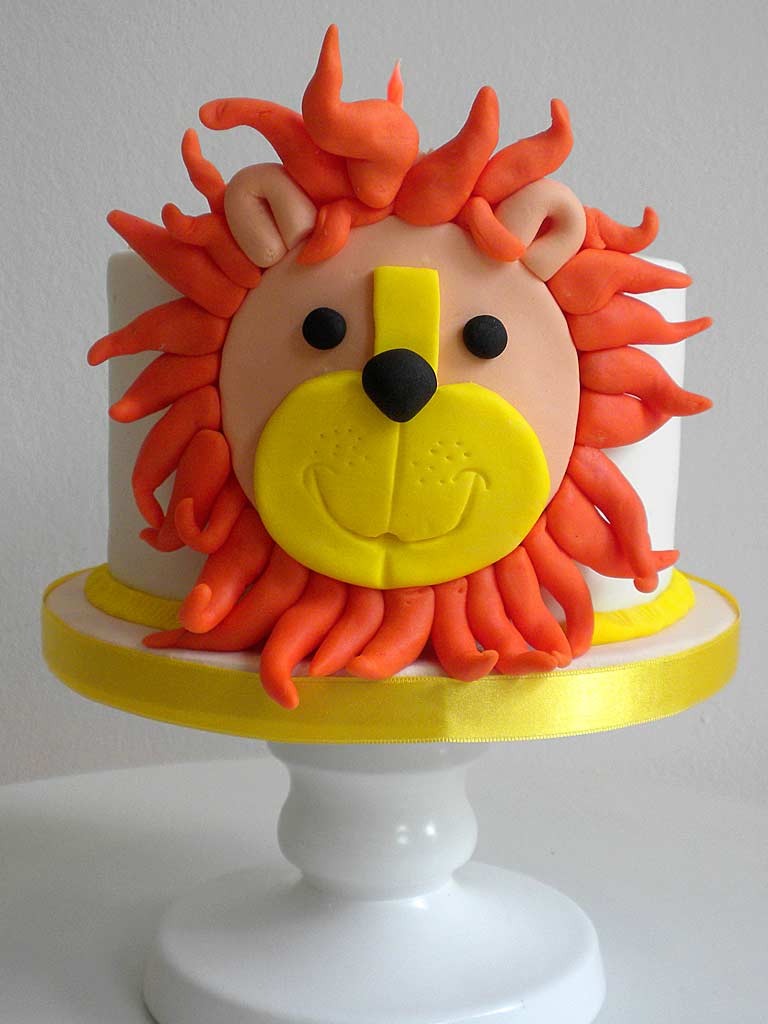 tatas con fondant león