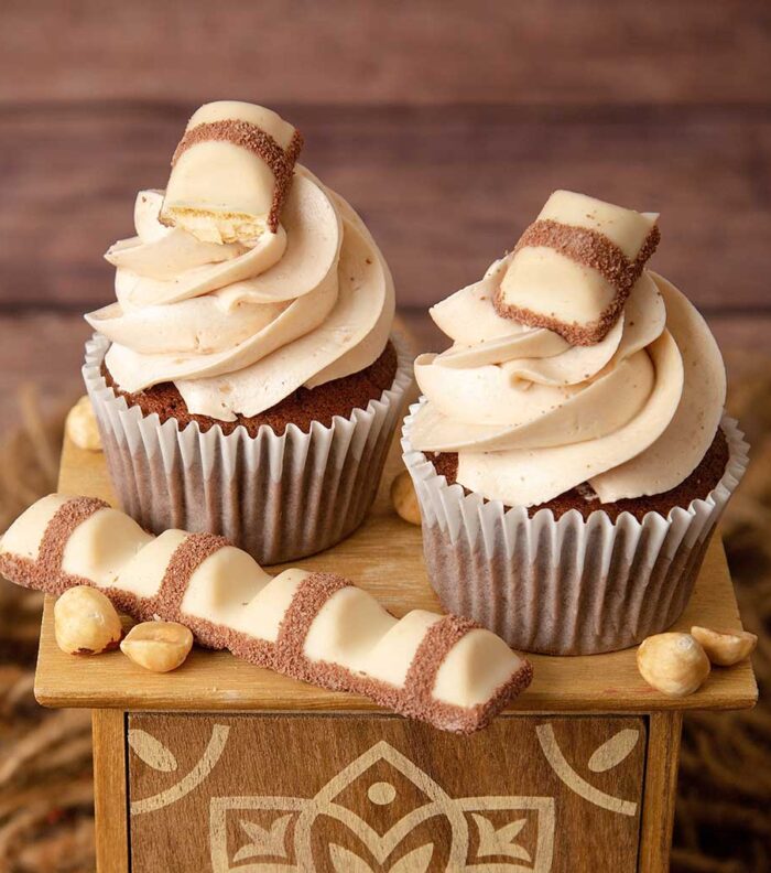 cupcake chocokinder por happy cupcakes to you