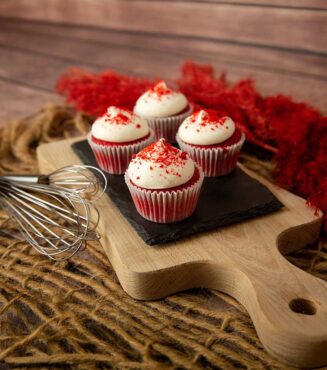 cupcake red velvet por happy cupcakes to you