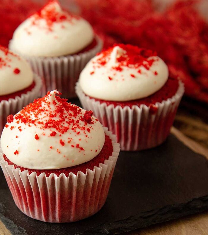 cupcake red velvet por happy cupcakes to you